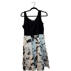 Black White Floral Dress Sleeveless Fit Flare Zip , pocket Women Size L Kira